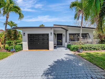 231 SE 3rd Avenue