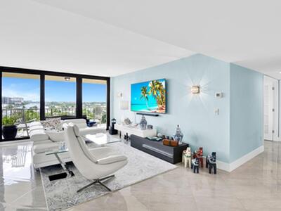 859 Jeffery Street, Boca Raton, FL 33487