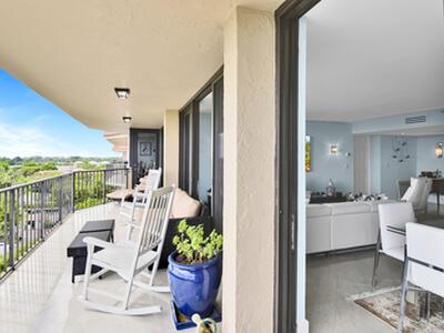 859 Jeffery Street, Boca Raton, FL 33487
