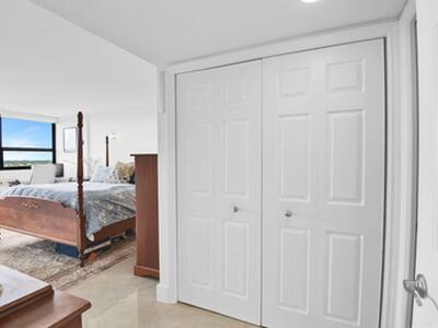 859 Jeffery Street, Boca Raton, FL 33487