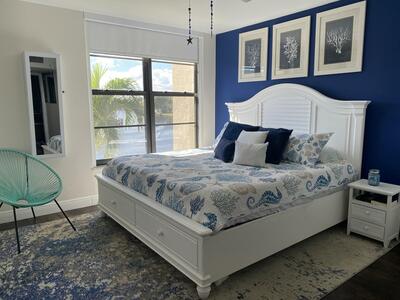 22 Royal Palm Way, Boca Raton, FL 33432