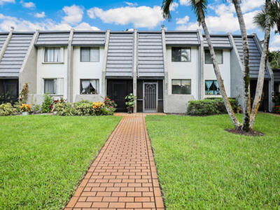4807 Esedra Court
