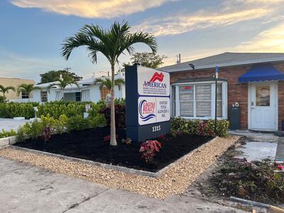 1315 N Dixie Highway