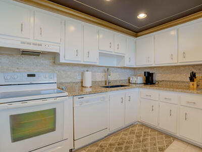 200 Ocean Trail Way, Jupiter, FL 33477