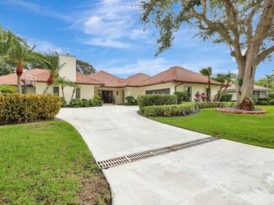 2 Durness Court