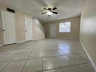 2016 S 10th Street, Fort Pierce, FL 34950