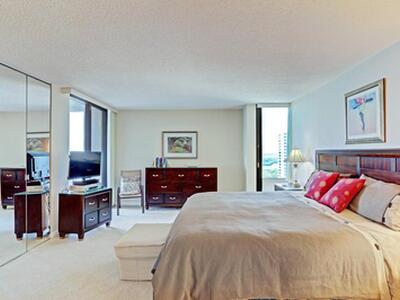 5510 N Ocean Drive, Singer Island, FL 33404