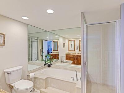 5510 N Ocean Drive, Singer Island, FL 33404