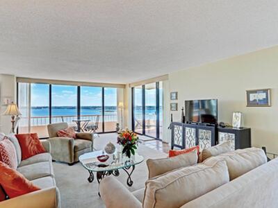 5510 N Ocean Drive, Singer Island, FL 33404