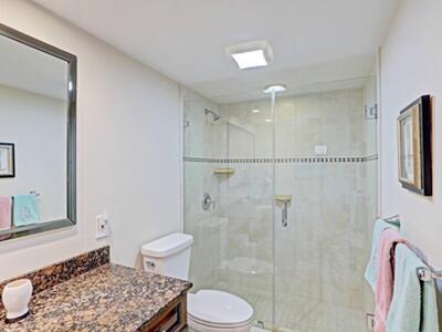 5510 N Ocean Drive, Singer Island, FL 33404