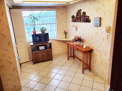 7688 NW 18th Street, Margate, FL 33063