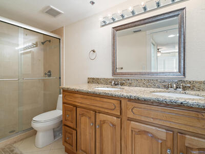 275 Palm Avenue, Jupiter, FL 33477