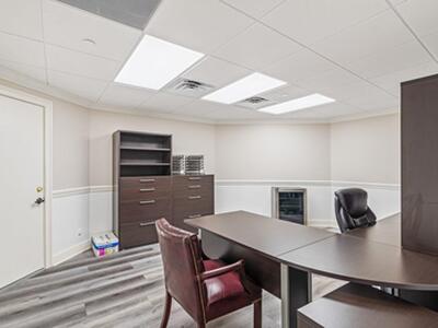 631 Us Highway 1, North Palm Beach, FL 33408