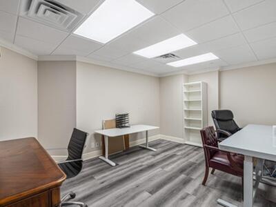 631 Us Highway 1, North Palm Beach, FL 33408