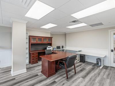 631 Us Highway 1, North Palm Beach, FL 33408
