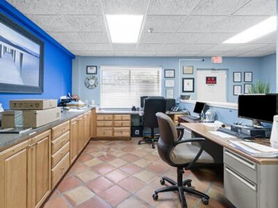 400 Executive Center Drive