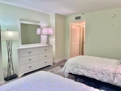 5280 N Ocean Drive, Singer Island, FL 33404