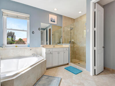 4598 Capital Drive, Lake Worth, FL 33463