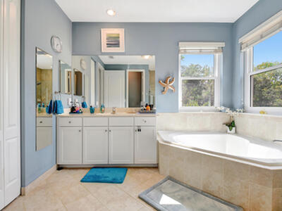 4598 Capital Drive, Lake Worth, FL 33463