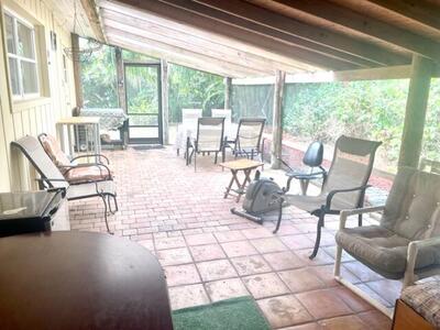 705 18th Avenue, Vero Beach, FL 32962