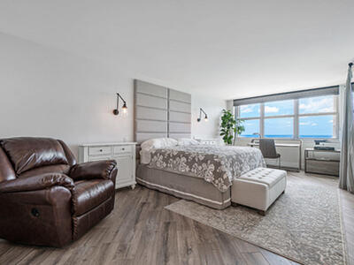 5200 N Ocean Drive, Riviera Beach, FL 33404