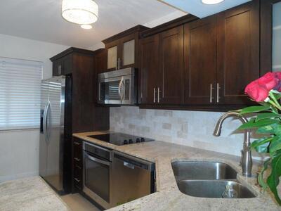 4832 Esedra Court