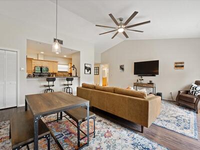 11863 Wimbledon Circle, Wellington, FL 33414