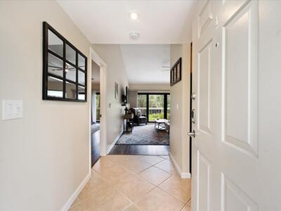 11863 Wimbledon Circle, Wellington, FL 33414