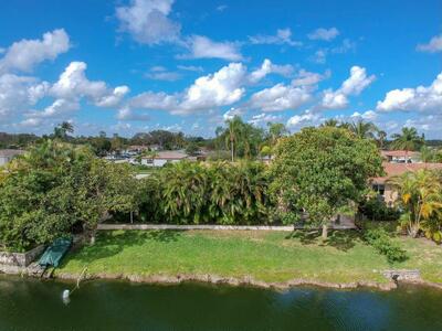 10615 Ermine Avenue, Boca Raton, FL 33428