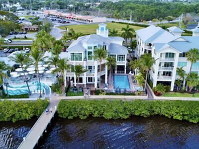 975 NW Flagler Avenue