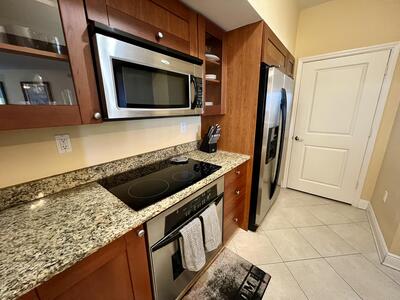 975 NW Flagler Avenue, Stuart, FL 34994