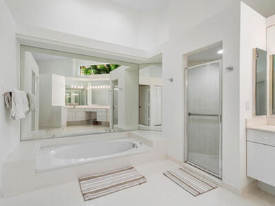 120 Coral Cay Drive, Palm Beach Gardens, FL 33418