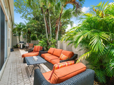 120 Coral Cay Drive, Palm Beach Gardens, FL 33418