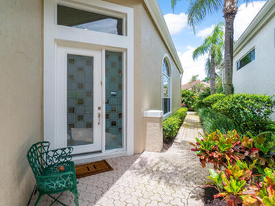 120 Coral Cay Drive, Palm Beach Gardens, FL 33418