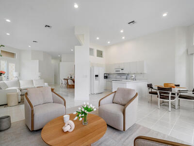 120 Coral Cay Drive, Palm Beach Gardens, FL 33418