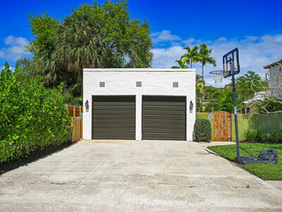 801 Hibiscus Street, Boca Raton, FL 33486