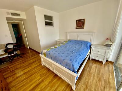 1750 NE 191st Street, Miami, FL 33179