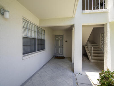 1205 Sandy Lane, Singer Island, FL 33404