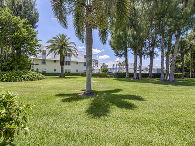 1205 Sandy Lane, Singer Island, FL 33404