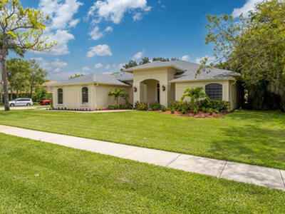 13823 Callington Drive, Wellington, FL 33414