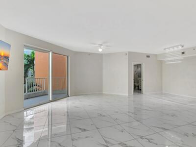 802 W Windward Way, Lantana, FL 33462