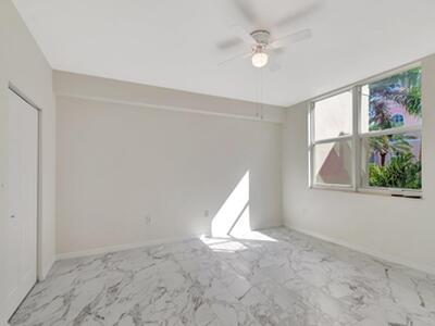 802 W Windward Way, Lantana, FL 33462