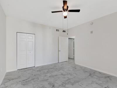802 W Windward Way, Lantana, FL 33462