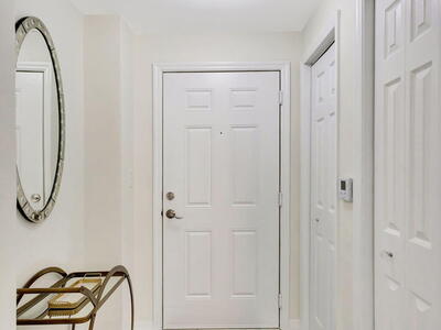 802 W Windward Way, Lantana, FL 33462