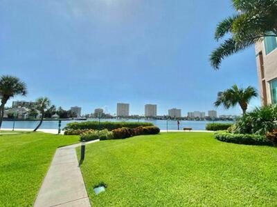 300 SE 5th Avenue, Boca Raton, FL 33432