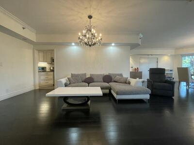 300 SE 5th Avenue, Boca Raton, FL 33432