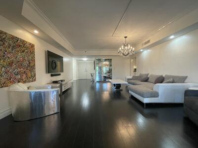 300 SE 5th Avenue, Boca Raton, FL 33432