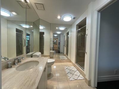 300 SE 5th Avenue, Boca Raton, FL 33432