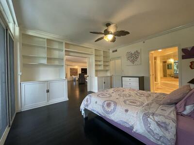 300 SE 5th Avenue, Boca Raton, FL 33432