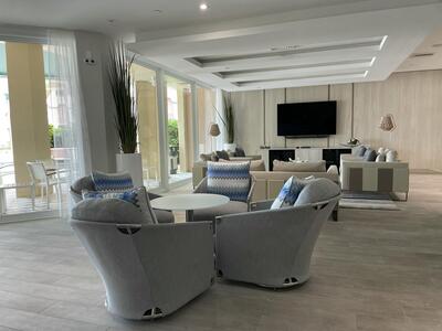 300 SE 5th Avenue, Boca Raton, FL 33432